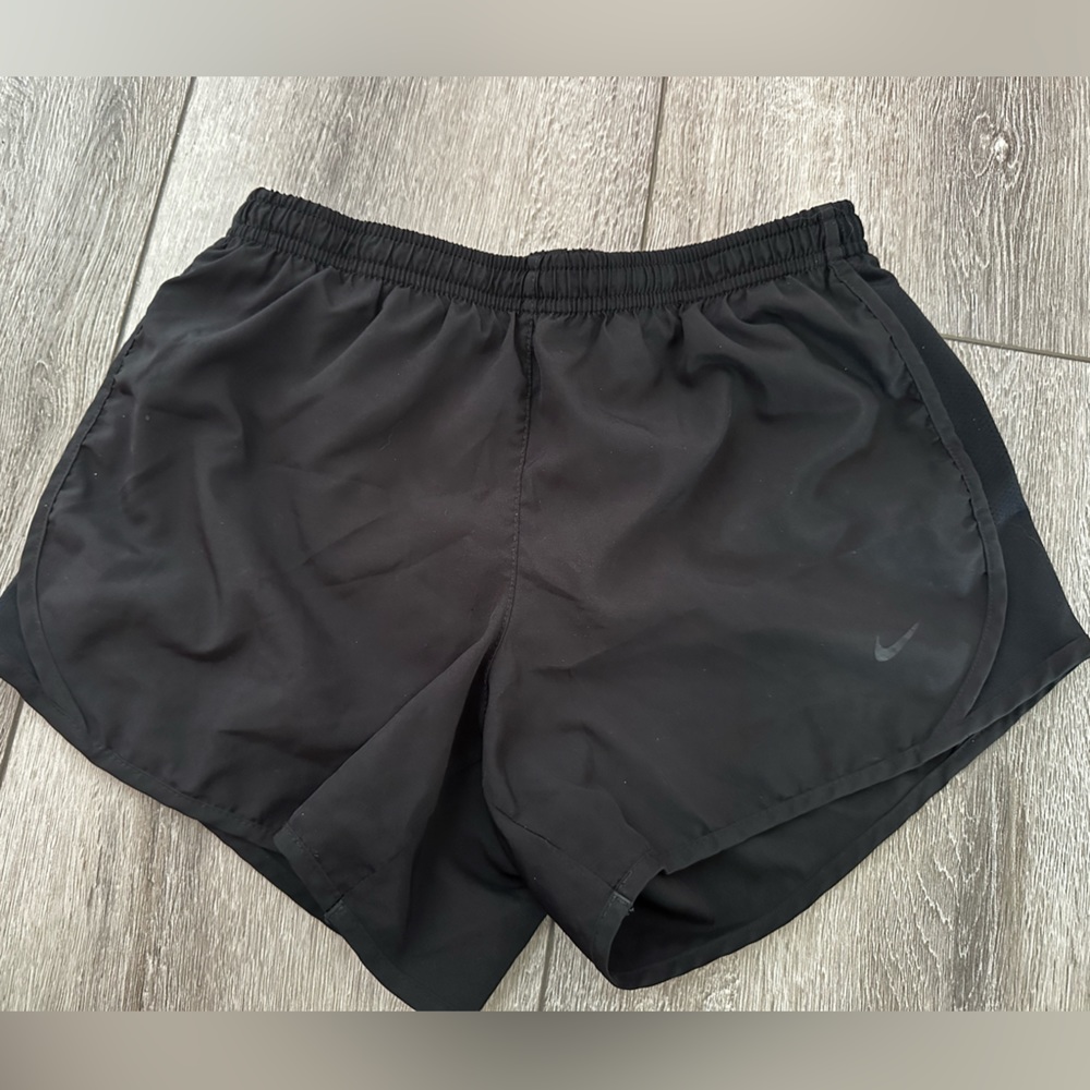 Youth Nike Tempo